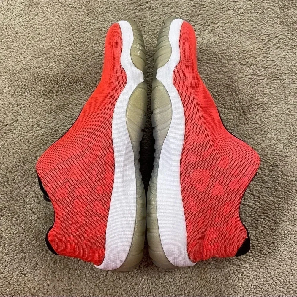 NIKE Air Jordan Future Low 'Pink Camo' mens size 11 style 718948-622